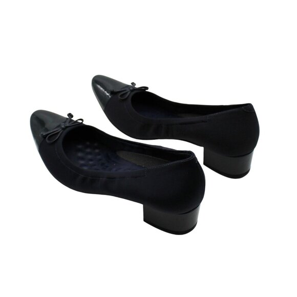 Walking Cradles Hollis Flats - Picture 6 of 7